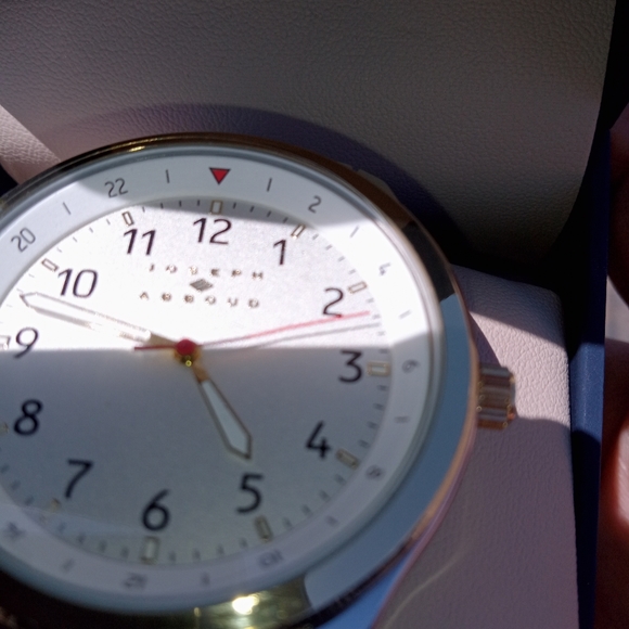 Joseph About silver watch. - Picture 2 of 2